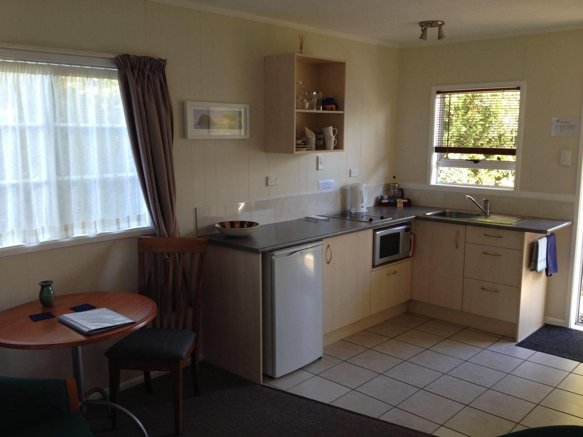 Ash Grove Boutique Motel Paihia Exterior foto